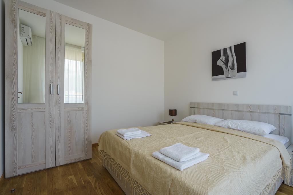 Apartments Lora Bokeljske Brigade Budva Exteriér fotografie