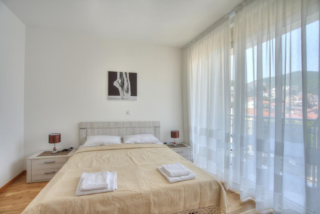 Apartments Lora Bokeljske Brigade Budva Exteriér fotografie